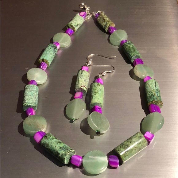 Just4UJewelryByChez Jewelry - Beautiful Necklace and Earring Set